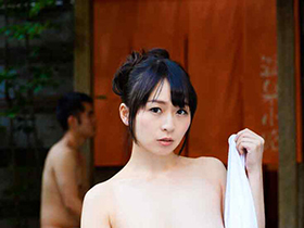 剛毛な母と行く生ハメ旅行　８時間　サンプル画像02